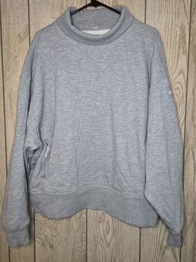 Alo Yoga Hazy Mockneck Pullover
